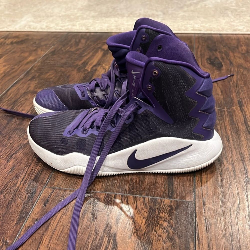 NIKE Shoes HYPERDUNK 2016 TB Mens7.5 women’s Size 9 Purple Basketball Sneaker